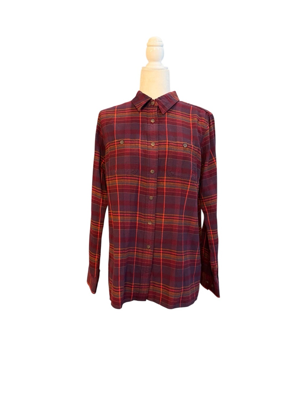 Duluth Trading Co Plaid Cotton Flannel Shirt in Burgundy and Navy Size Medium - Picture 4 of 7